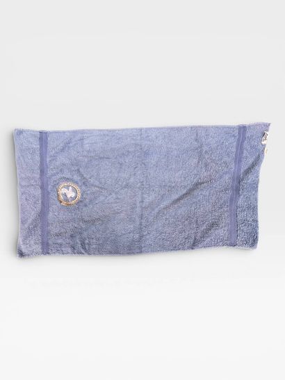 HERMÈS
Set of 3 terry cloth pieces including...