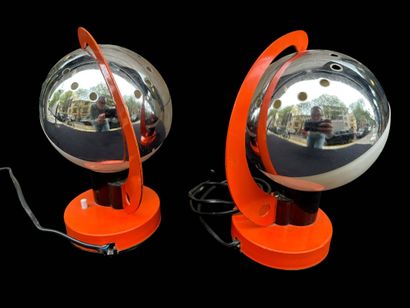 Pair of spherical lamps in chromed and orange...