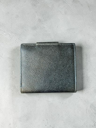 BULGARI
Black grained leather wallet
10 x...