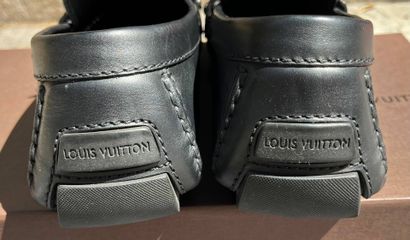 Louis VUITTON
Pair of MONTE CARLO moccasins...