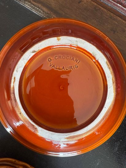 VALLAURIS
Part of a polychrome earthenware...