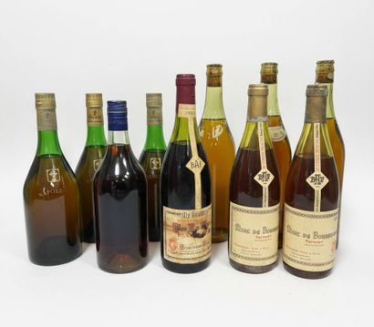 Lot of 11 Bottles of various wines and spirits...
