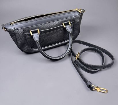 Louis VUITTON
Handbag 