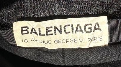 BALENCIAGA
Set of two hats