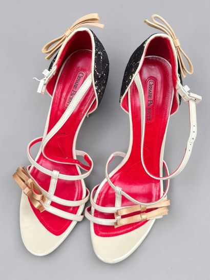 Lot including : 
-Zadig et Voltaire: pair...