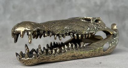 Contemporary work
Crocodile head
Gilt bronze...