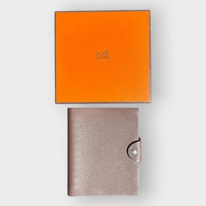 HERMÈS 
Agenda 