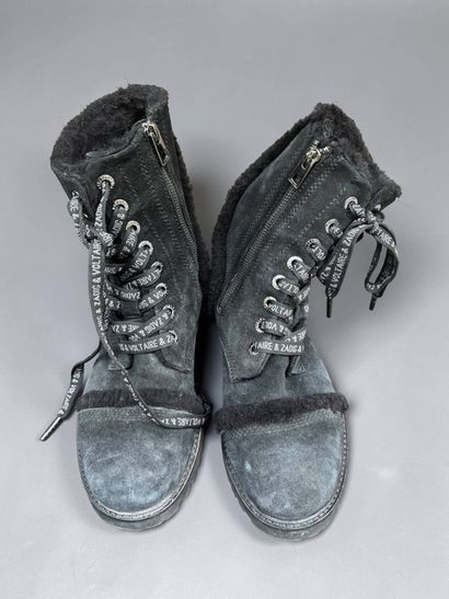 Lot including : 
-Zadig et Voltaire: pair...