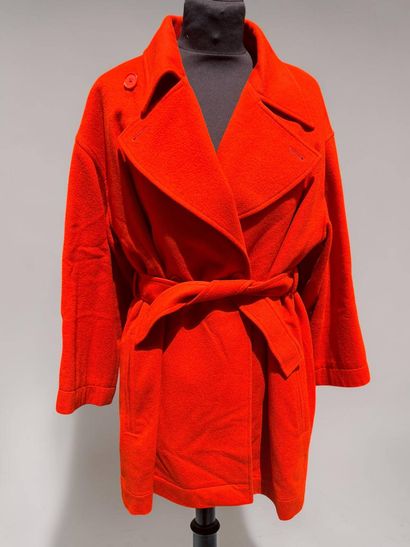 HERMÈS
Carmine cashmere cross-buttoned coat...