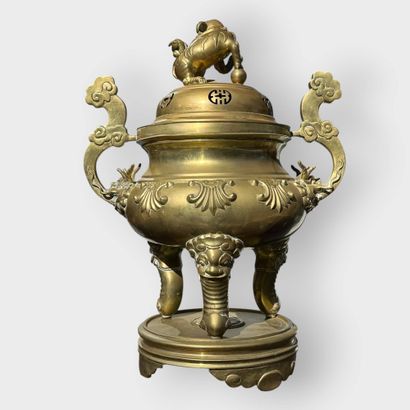 Tripod perfume burner in gilded metal alloy,...