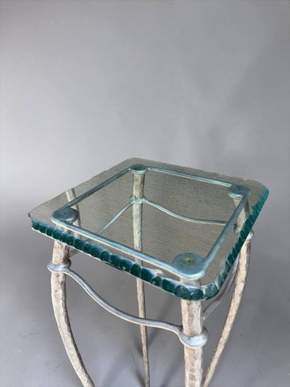 Pair of pedestal tables with metal base and...