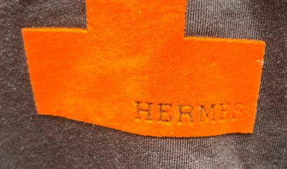 HERMÈS
Black and H orange 