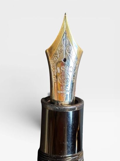MONTBLANC
Meisterstuck model N°149
Black...