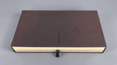Louis VUITTON
Horizontal ZIPPY wallet in...