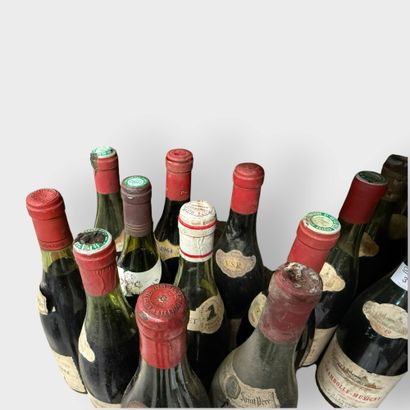 Batch of 10 Bottles -
3x Vosne Romanée 1966...