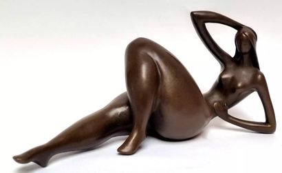 NICK (XXI)
Reclining stylized woman
Bronze...