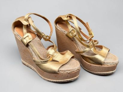 HERMÈS
Pair of wood, rope and gold leather...