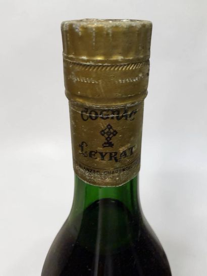 Lot of 11 Bottles of various wines and spirits...