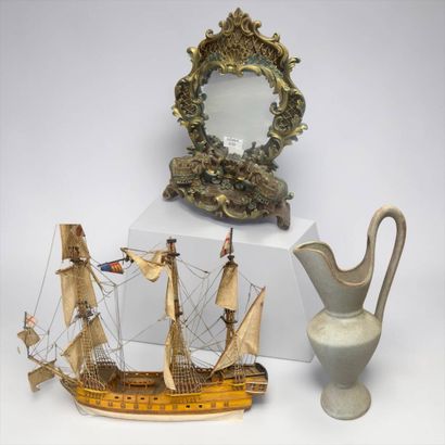 Lot including:
-Model sailing boat with cannons
-1...