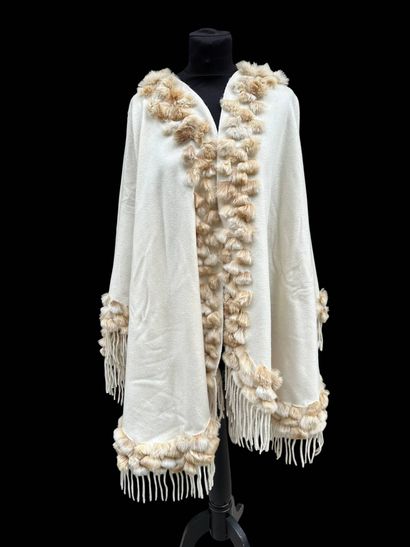 FENDI
Cashmere and sable cape and stole
(three...