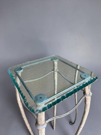 Pair of pedestal tables with metal base and...