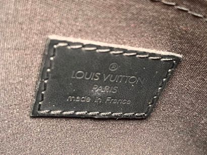 Louis VUITTON
Handbag 