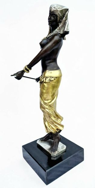 Contemporary work
Isis
Gilded bronze with...