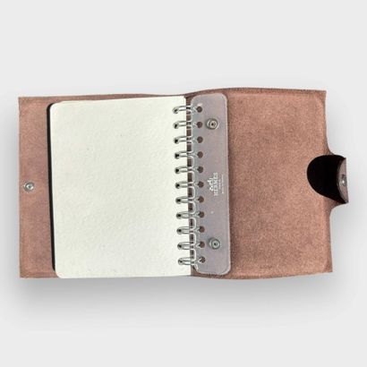 HERMÈS 
Agenda 