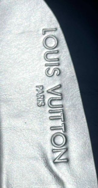 Louis VUITTON
Pair of MONTE CARLO moccasins...