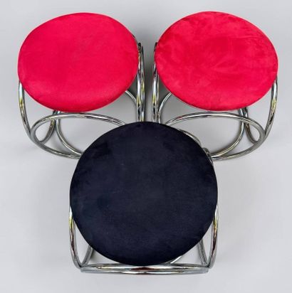 Jean Pierre Laporte (1944)
Trois tabourets...