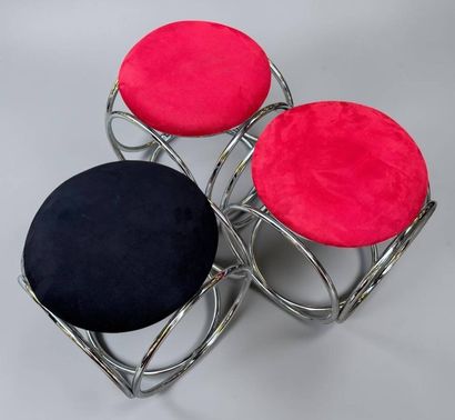 Jean Pierre Laporte (1944)
Trois tabourets...