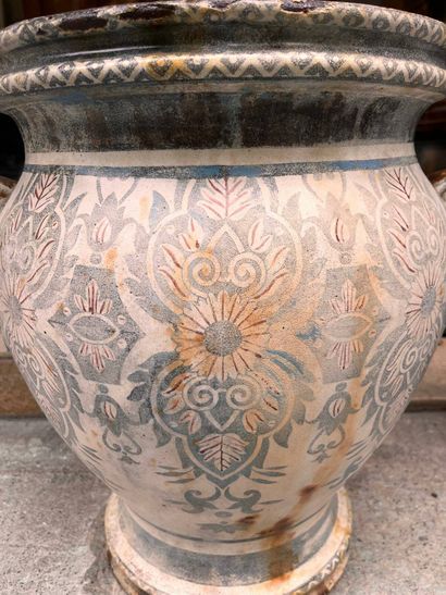 EMAILLERIE DU BOURGET - PARIS ET CIE
Pair...