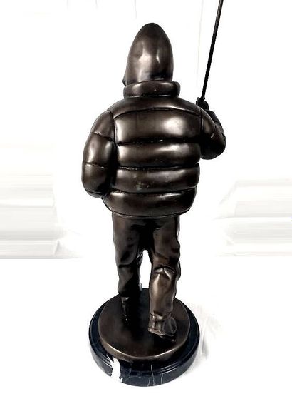 BANKSY (1973), d'après
« Boy with Golden...