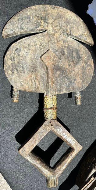 AFRICA, GABON
KOTA reliquary made of carved...