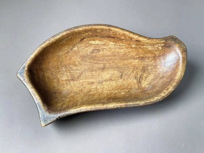 Odile NOLL (1921-2014)
Coupe en bois de forme...