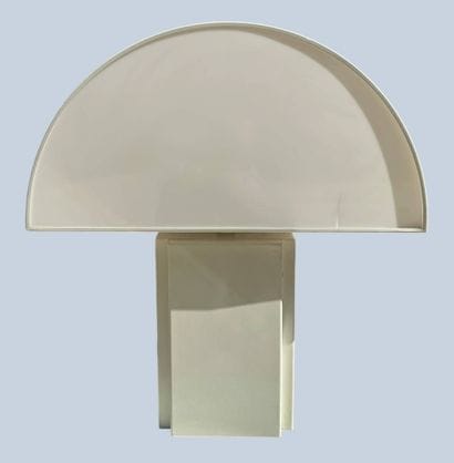 Harvey GUZZINI (XXe)
Lampe modèle Olympe...