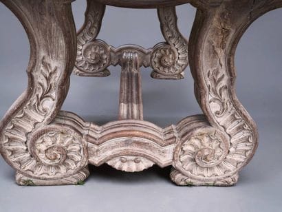 Piece from the 1940s
Dining table in the...