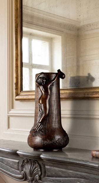 KORSCHANN, d’après
Vase à la femme à la cruche
Bronze...