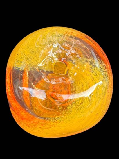 Alexis MATHELIN (1982)
Presse-papier en verre...