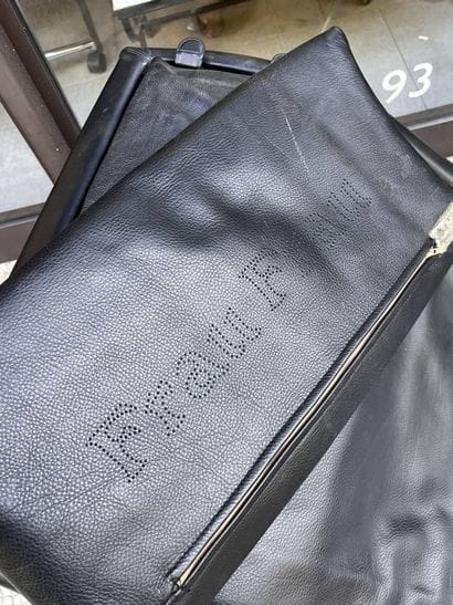 Poltrona FRAU
Chaise longue en métal chromé...