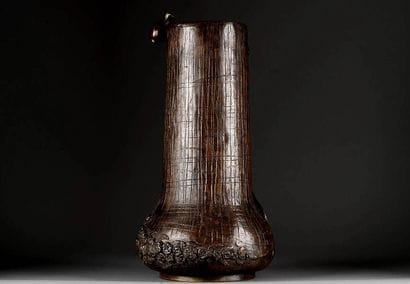 KORSCHANN, d’après
Vase à la femme à la cruche
Bronze...