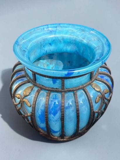 DAUM Nancy and Louis MAJORELLE (1859–1926)
Blue...