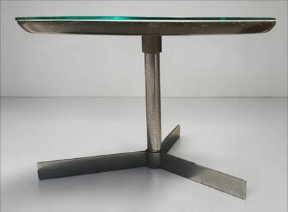 Table basse à plateau circulaire en verre...