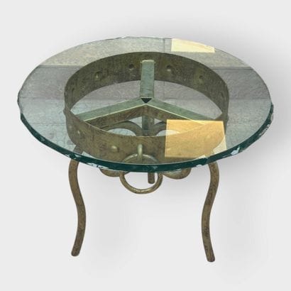 A set consisting of a console table and an...