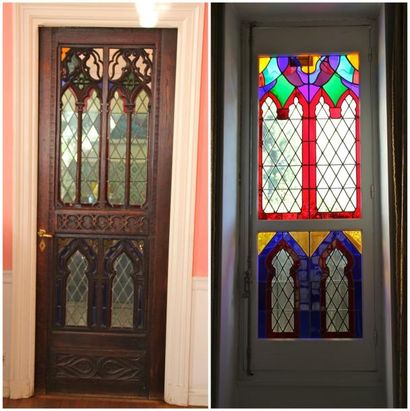 Une paire de portes en chêne à décor gothique...