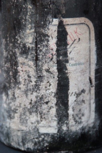 Romanée Conti 1943, 1B, très mauvais éta...