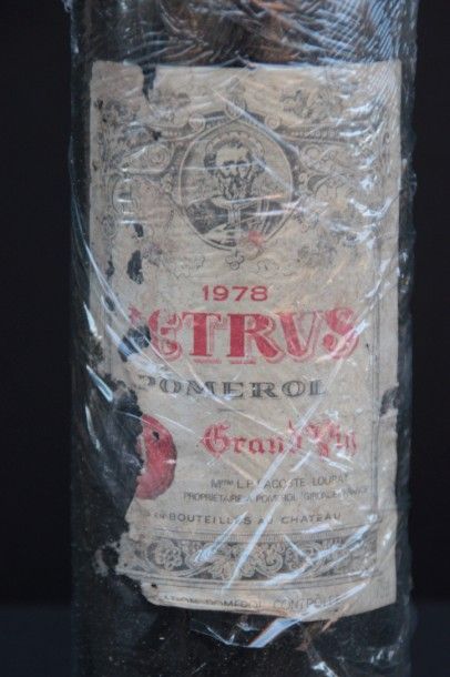 Château Pétrus, 1978, 1B, étiquette abîmée,...