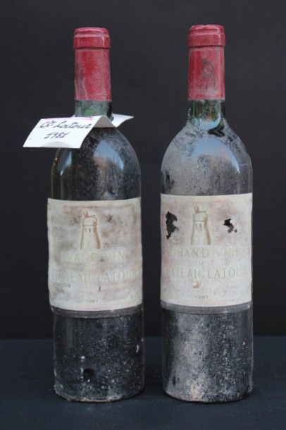Château Latour 1981, 2B, étiquettes légèrement...