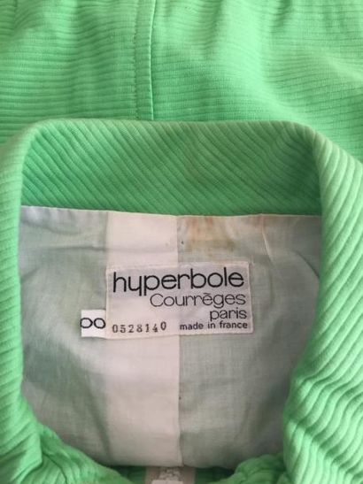 COURREGES Hyperbole

Veste courte en coton...