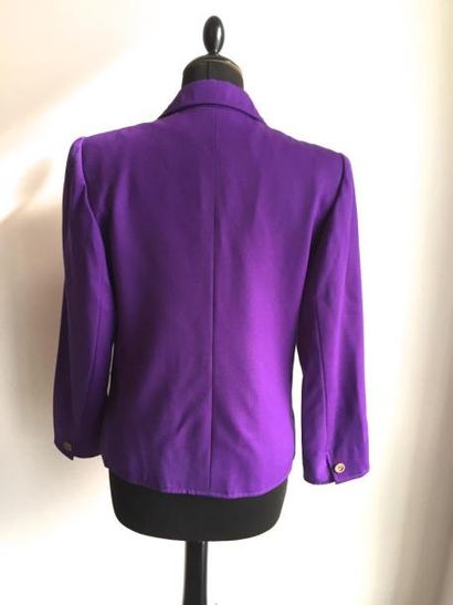YVES SAINT LAURENT Rive Gauche

Veste à manches...